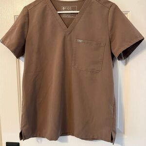 Figs Catarina Scrub Top in Smokey Taupe